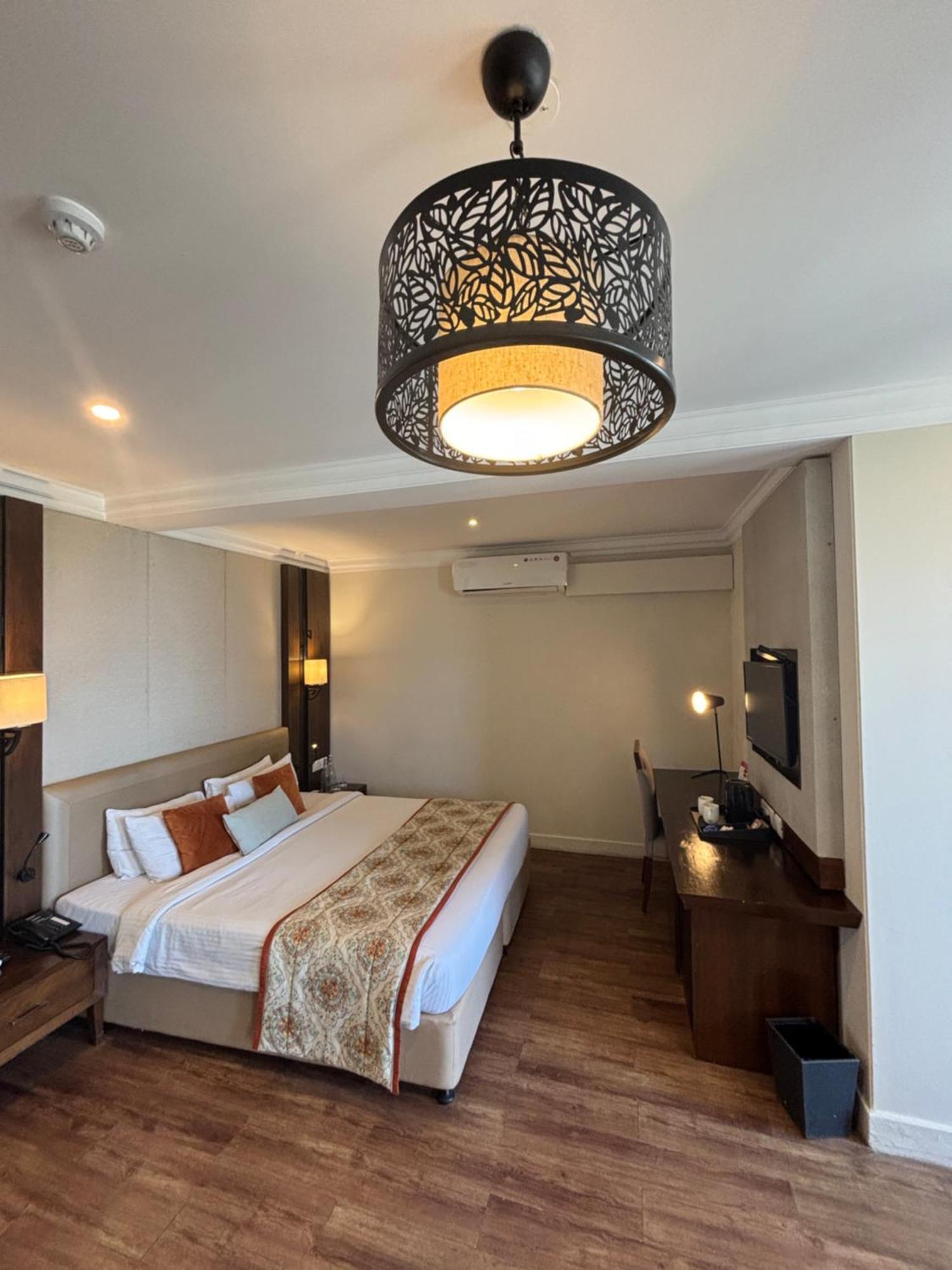 Regenta Resort & Spa Mashobra Shimla Ngoại thất bức ảnh
